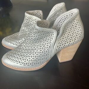 Jeffrey Campbell- Women’s Bootie - Size 8